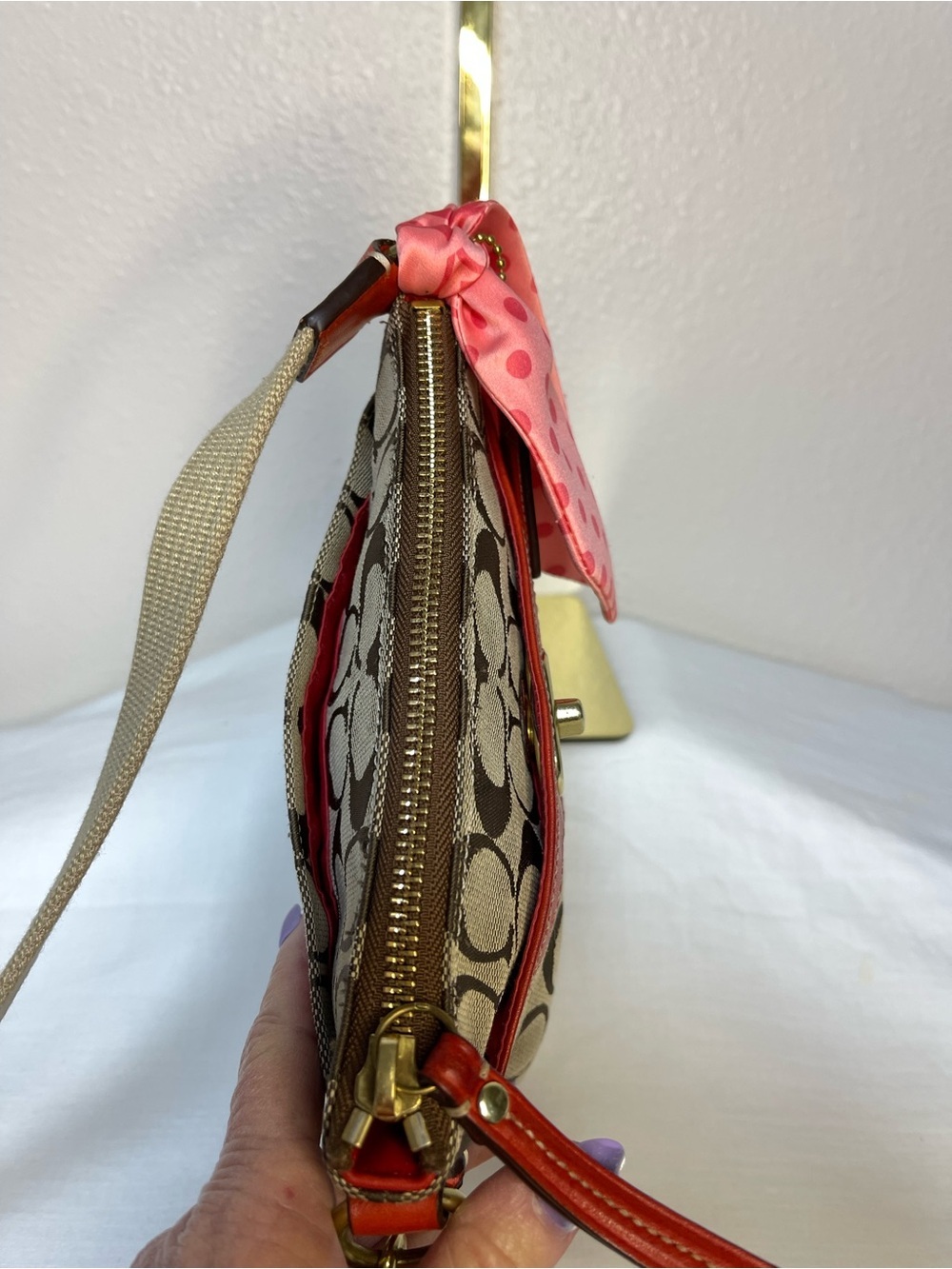Coach Hamptons Signature Canvas Swingpack Crossbody with Original Twilly & Tag - Picture 11 of 16
